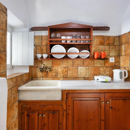 Дом отдыха Rock Cave House Ия